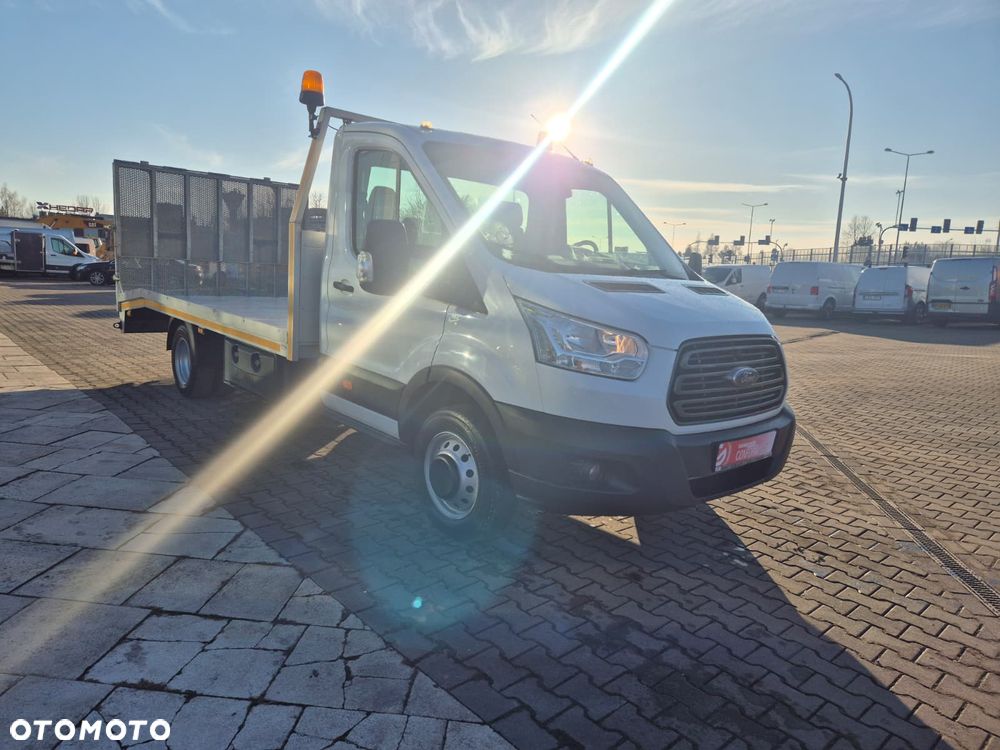 Ford Transit 2.0 TDCi / AUTOLAWETA / LAWETA DO MASZYN / SZEROKI NAJAZD / STAN IDEALNY / 1 WŁ / BEZWYPADKOWY / ORYGINALNY PRZEBIEG / 3 MIEJSCA / POMOC DROGOWA / NAPĘD TYŁ / EURO 6 / NISKI PRZEBIEG! - 6