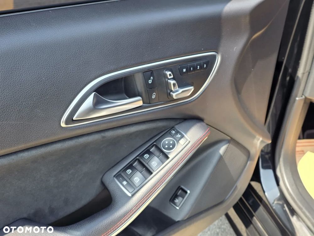 Mercedes-Benz CLA - 7