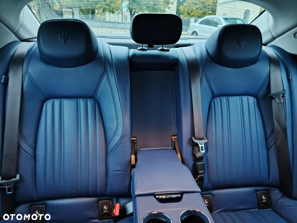 Maserati Ghibli 2021