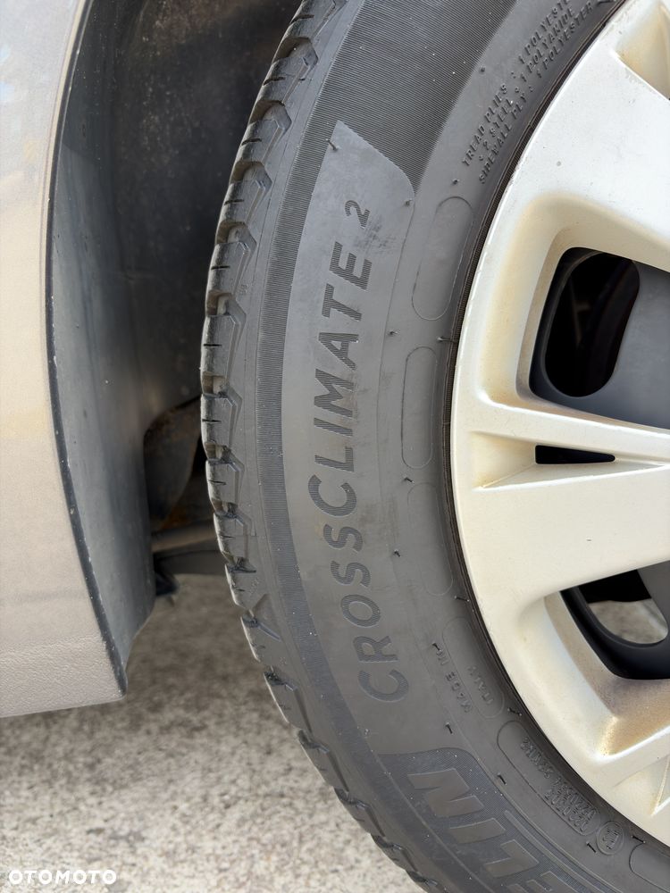Peugeot 208 PureTech 82 Start & Stop Active - 28
