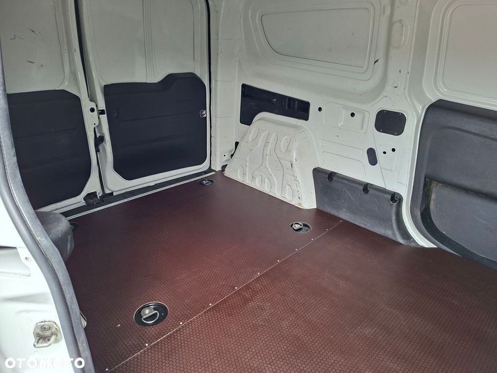 Fiat Doblo - 11