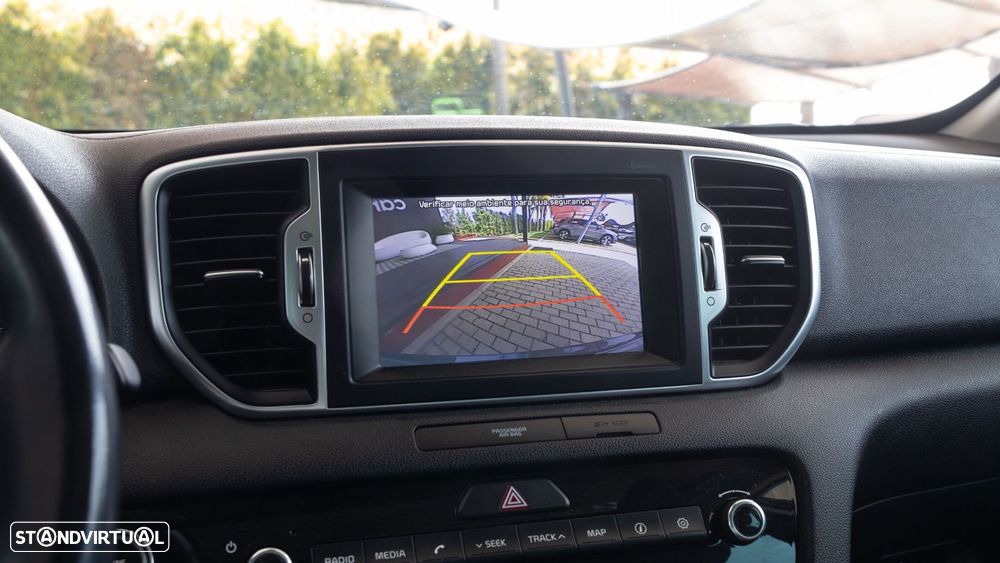 Kia Sportage 1.7 CRDI ISG Nav Line - 9