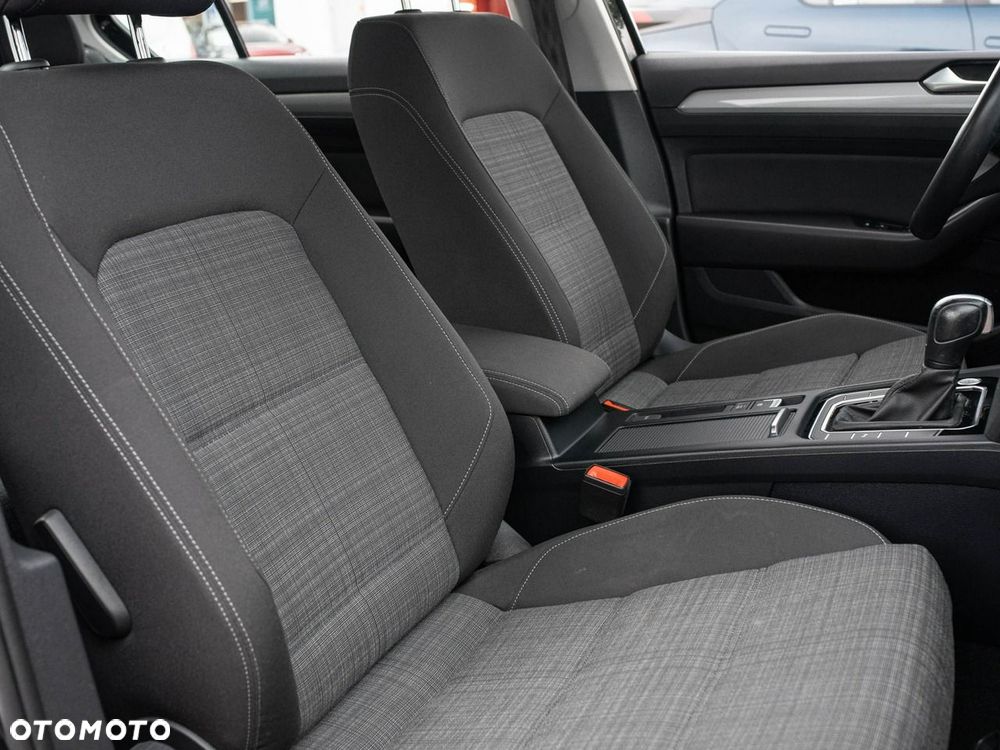 Volkswagen Passat 1.5 TSI EVO Business DSG - 29