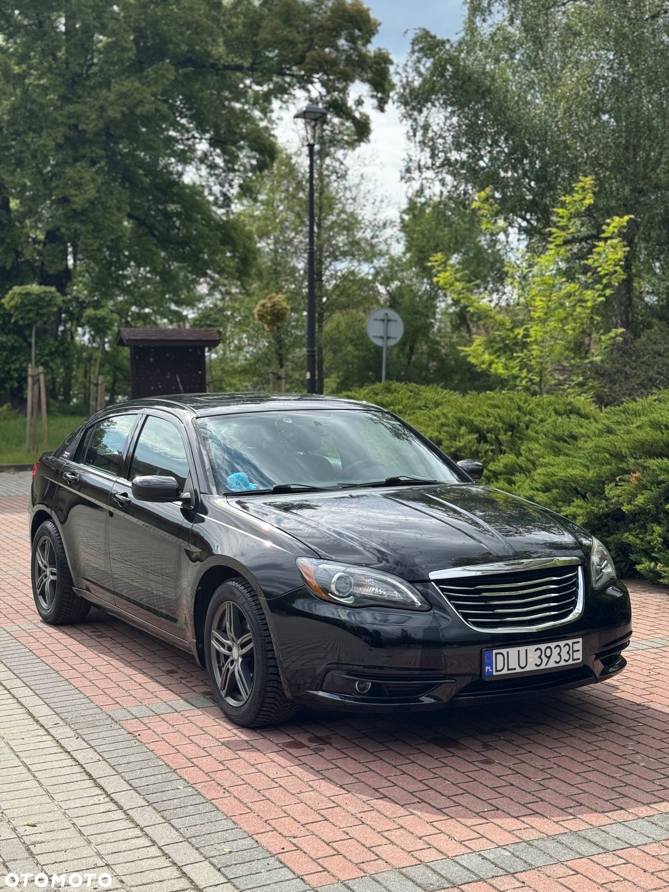 Chrysler 200 - 1