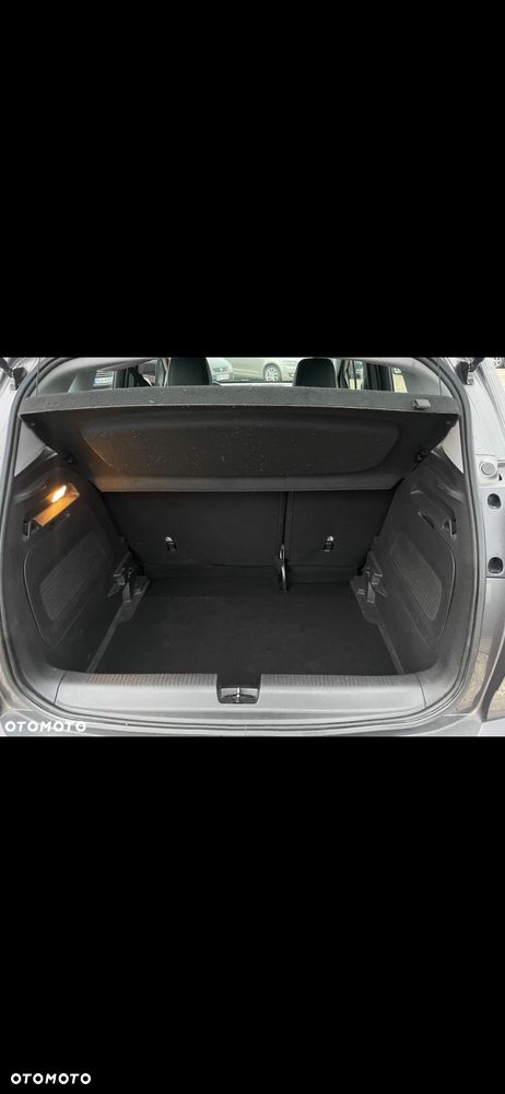 Opel Crossland X - 26