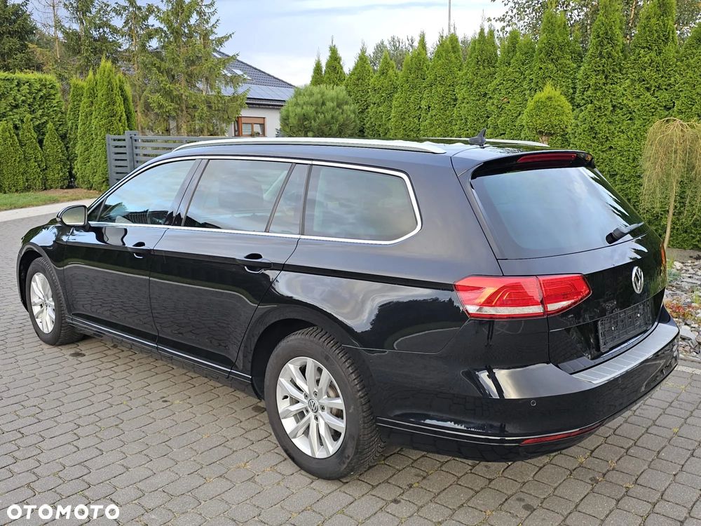 Volkswagen Passat Variant 2.0 TDI DSG (BlueMotion Technology) Comfortline - 10