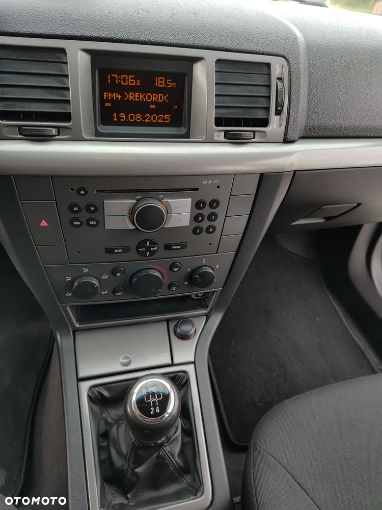 Opel Vectra 1.8 - 11