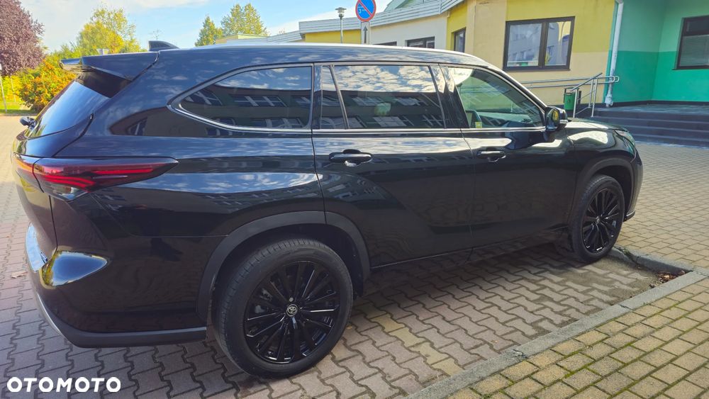Toyota Highlander 2024 photo 2