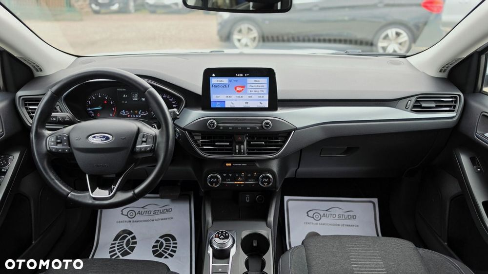 Ford Focus - 13