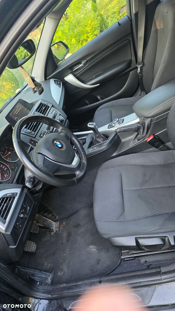 BMW Seria 1 116d - 11