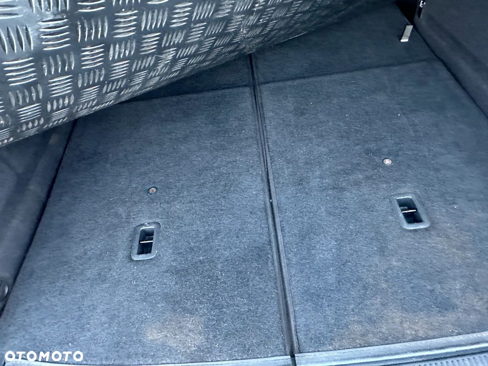 Volkswagen Sharan 2.0 TDI Blue Motion Style - 8