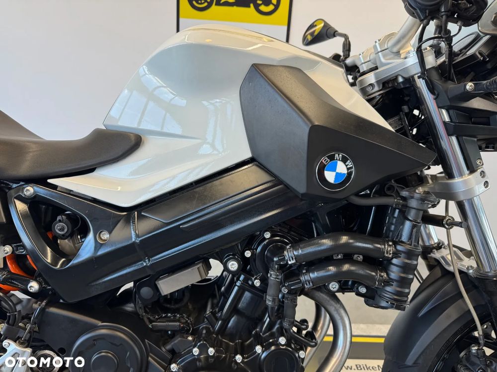 BMW F - 12