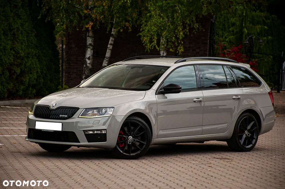 Skoda Octavia 2.0 TDI DSG RS - 4
