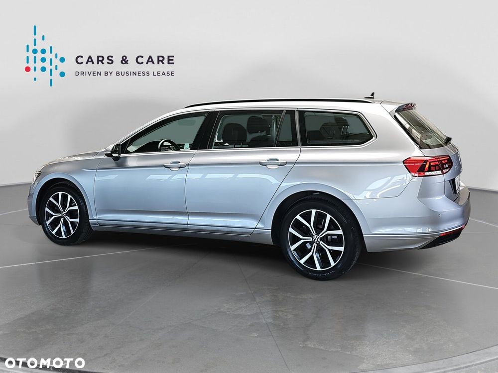 Volkswagen Passat 2.0 TDI EVO Business DSG - 30