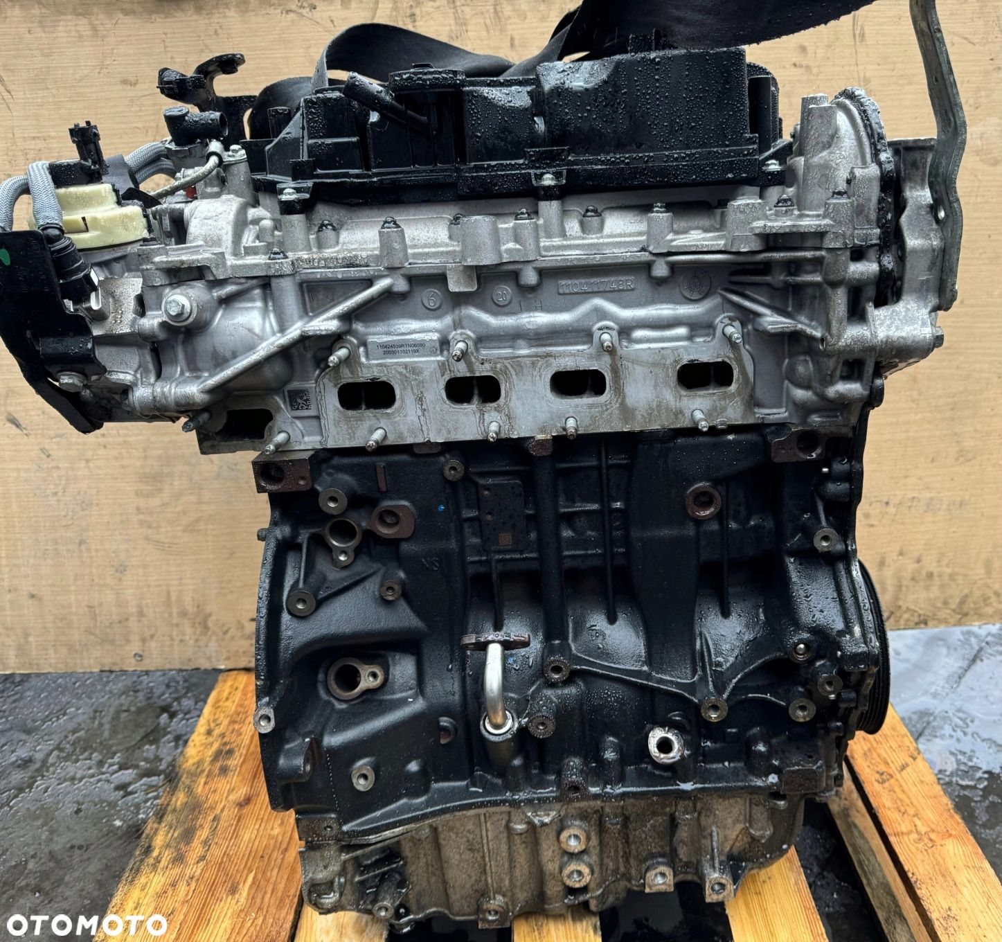 SILNIK KOMPL UKŁADEM WTRYSKOWYM TRAFIC II VIVARO 2.0 DCi M9R 710 EURO 6 - 1