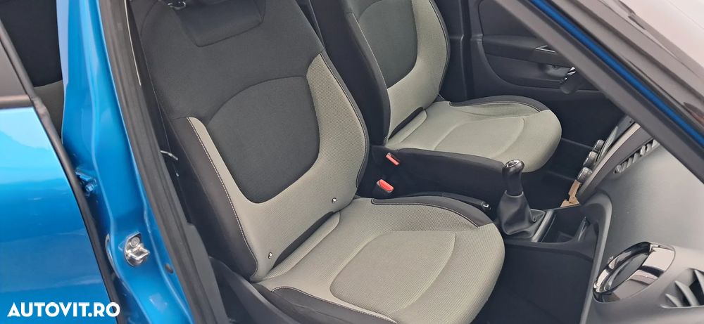 Renault Captur - 11