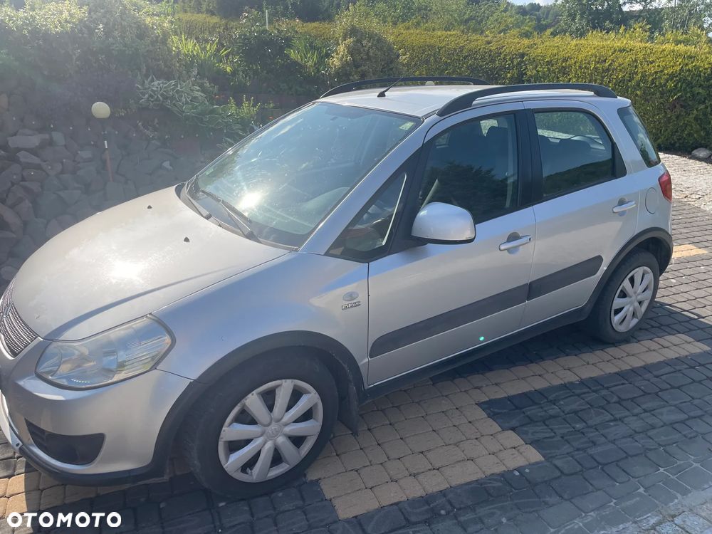 Suzuki SX4 1.9 DDiS 4WD GS / Premium - 3