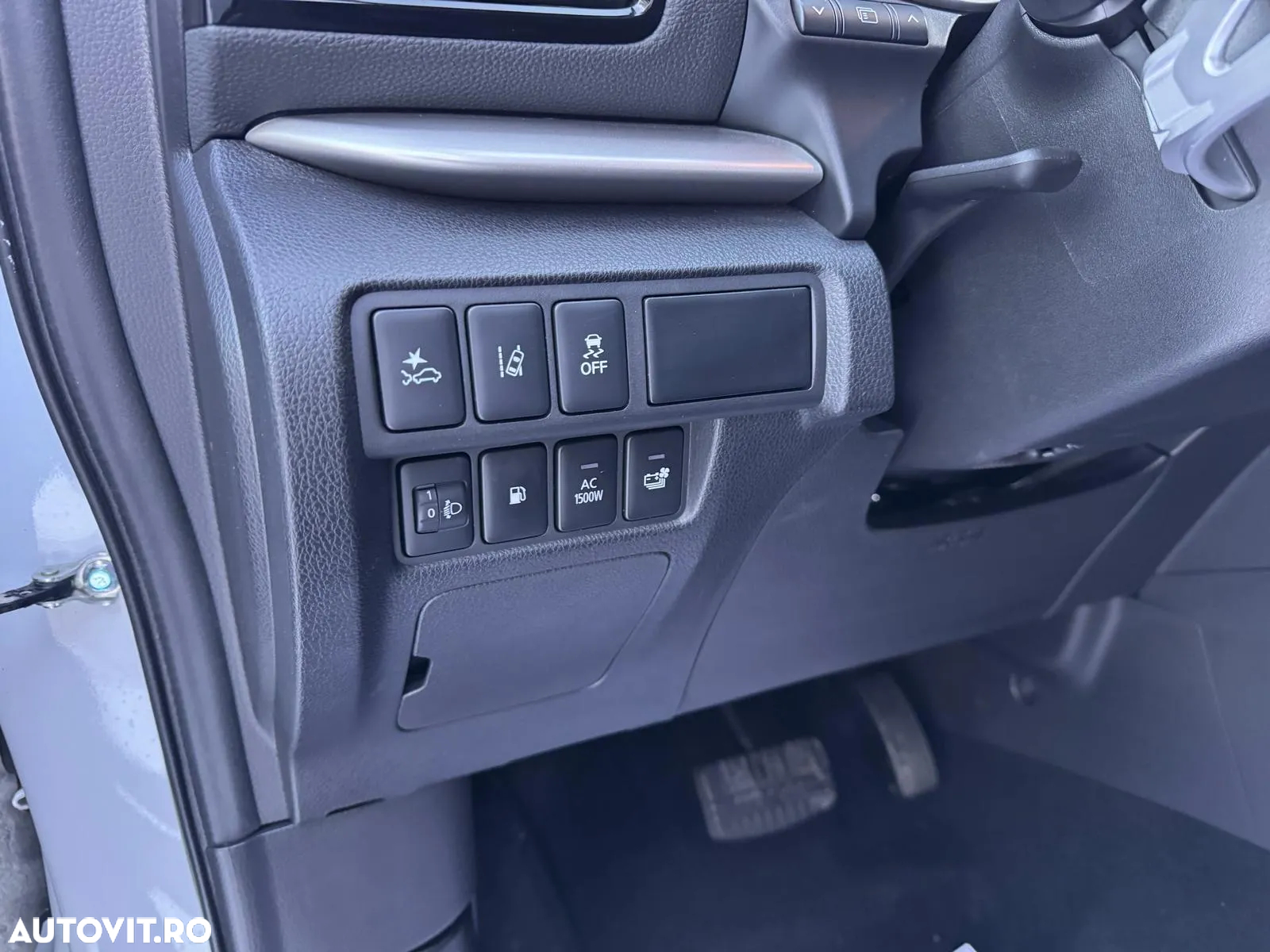 Mitsubishi Eclipse-Cross - 17