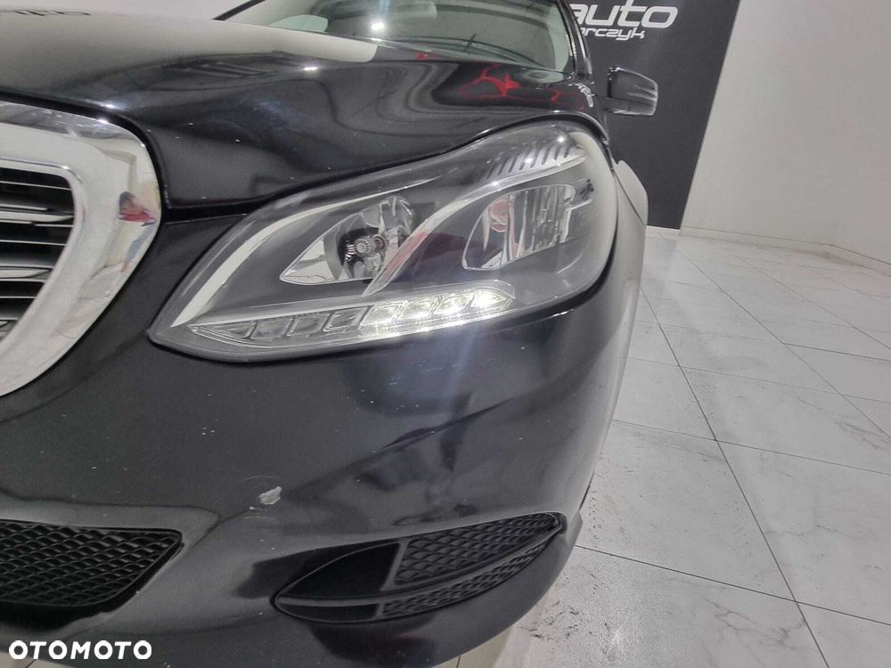 Mercedes-Benz Klasa E - 14