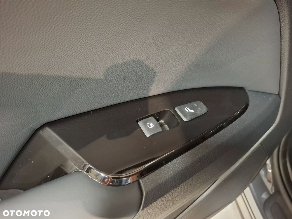 Kia Sportage 1.6 T-GDI Business Line 2WD DCT - 23