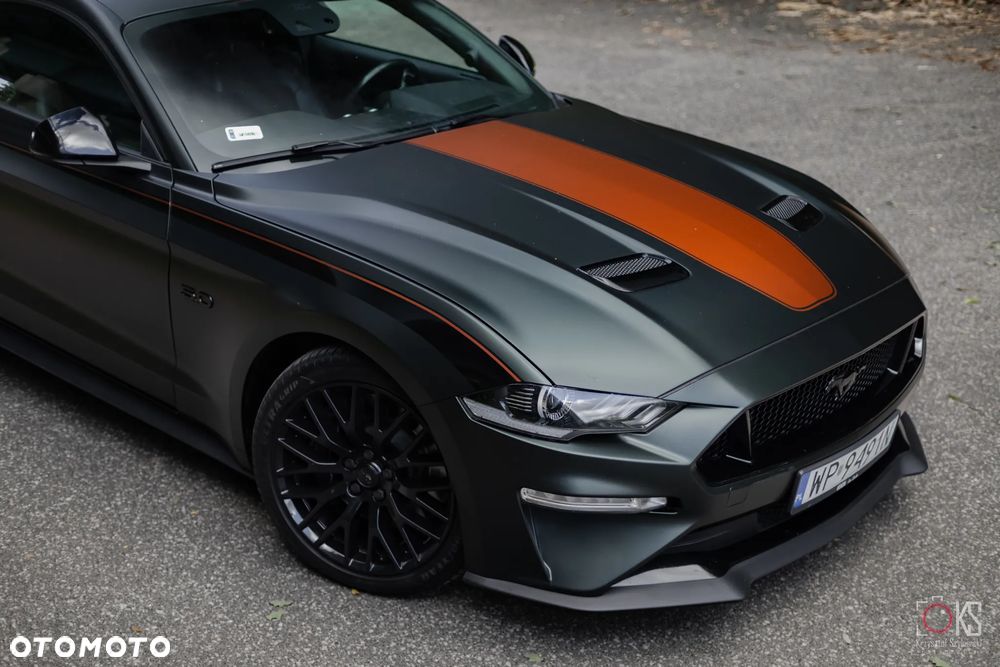Ford Mustang - 24