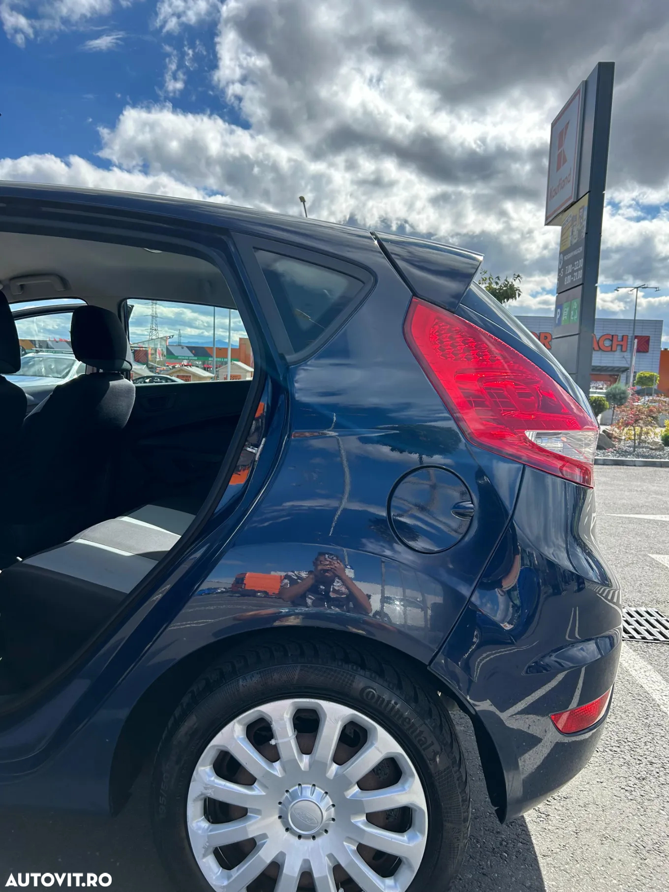 Ford Fiesta - 10