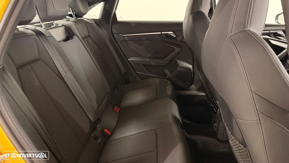 Audi S3 S tronic - 29
