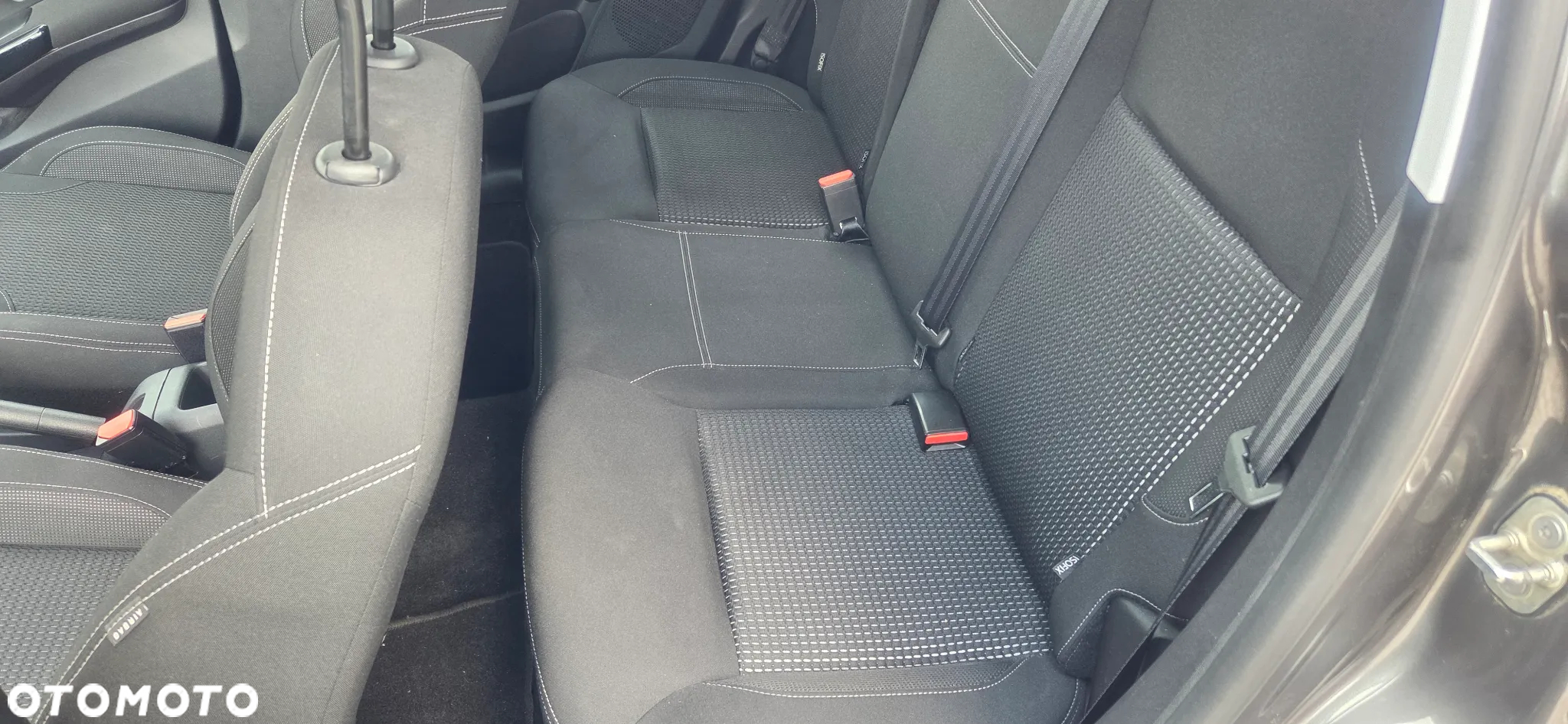 Peugeot 208 PureTech 110 Stop & Start Allure - 15