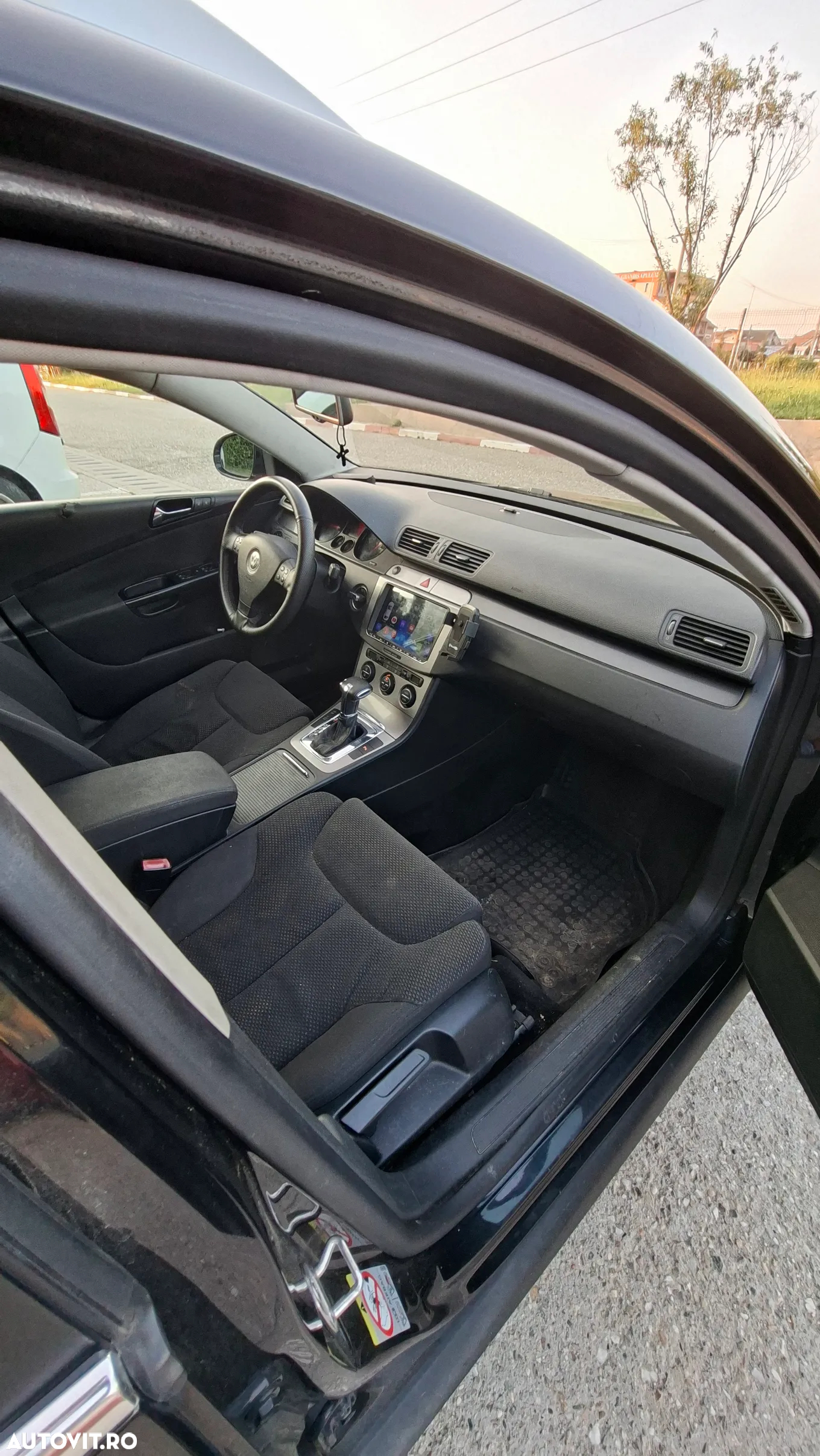 Volkswagen Passat 2.0TDI Comfortline DPF DSG - 6
