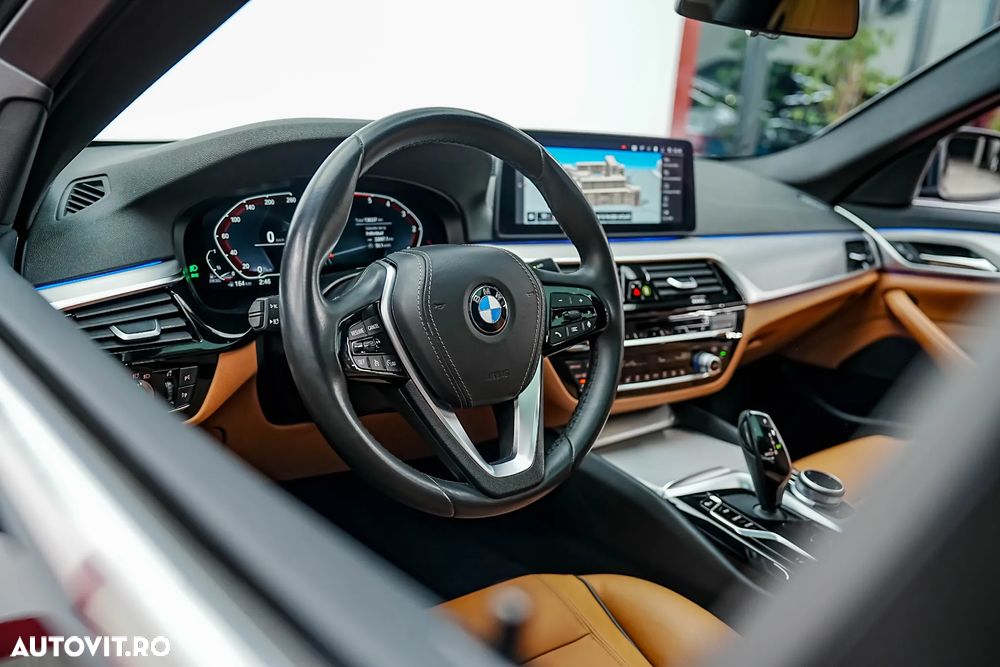 BMW Seria 5 518d AT - 17