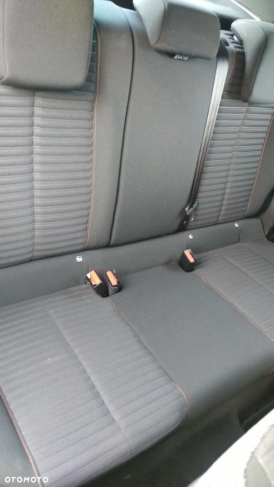 Peugeot 208 1.2 PureTech GPF Allure S&S - 19