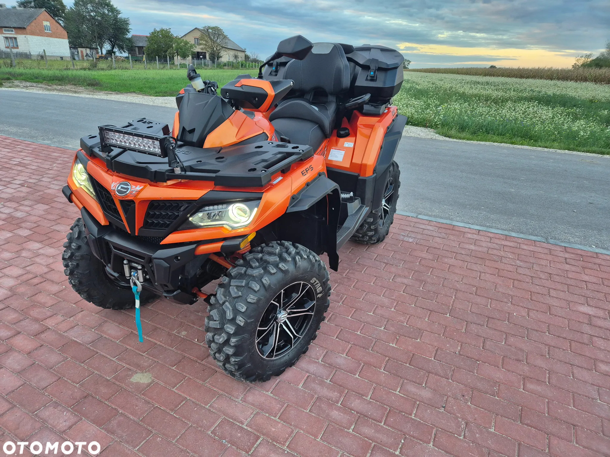 CFMoto CForce