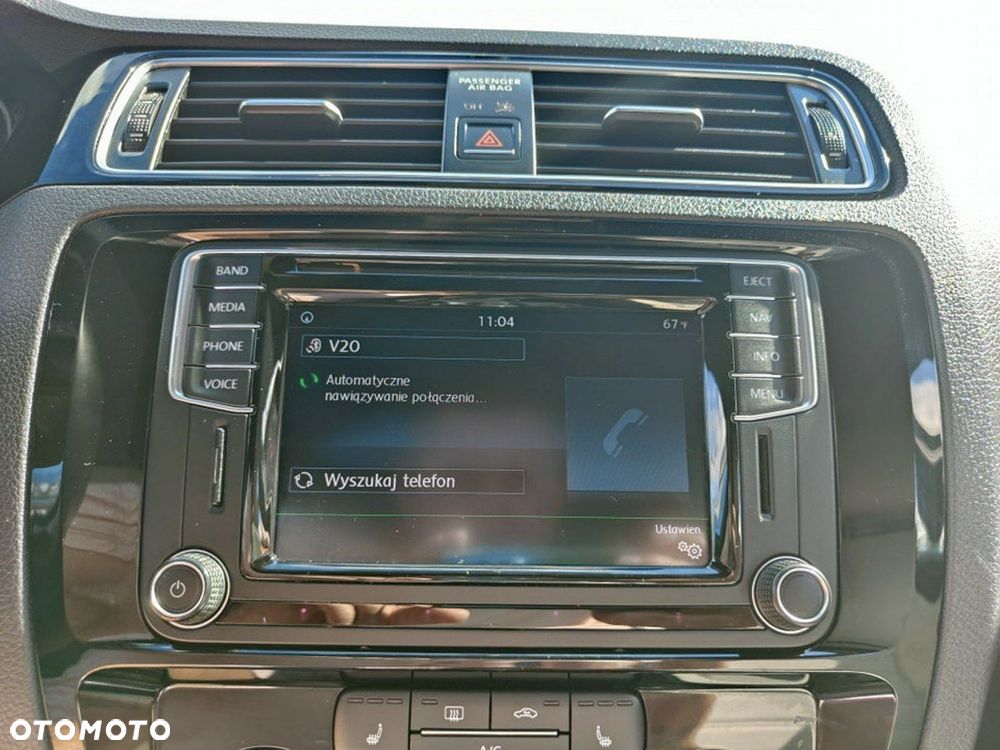 Volkswagen Jetta 1.8T SE - 21