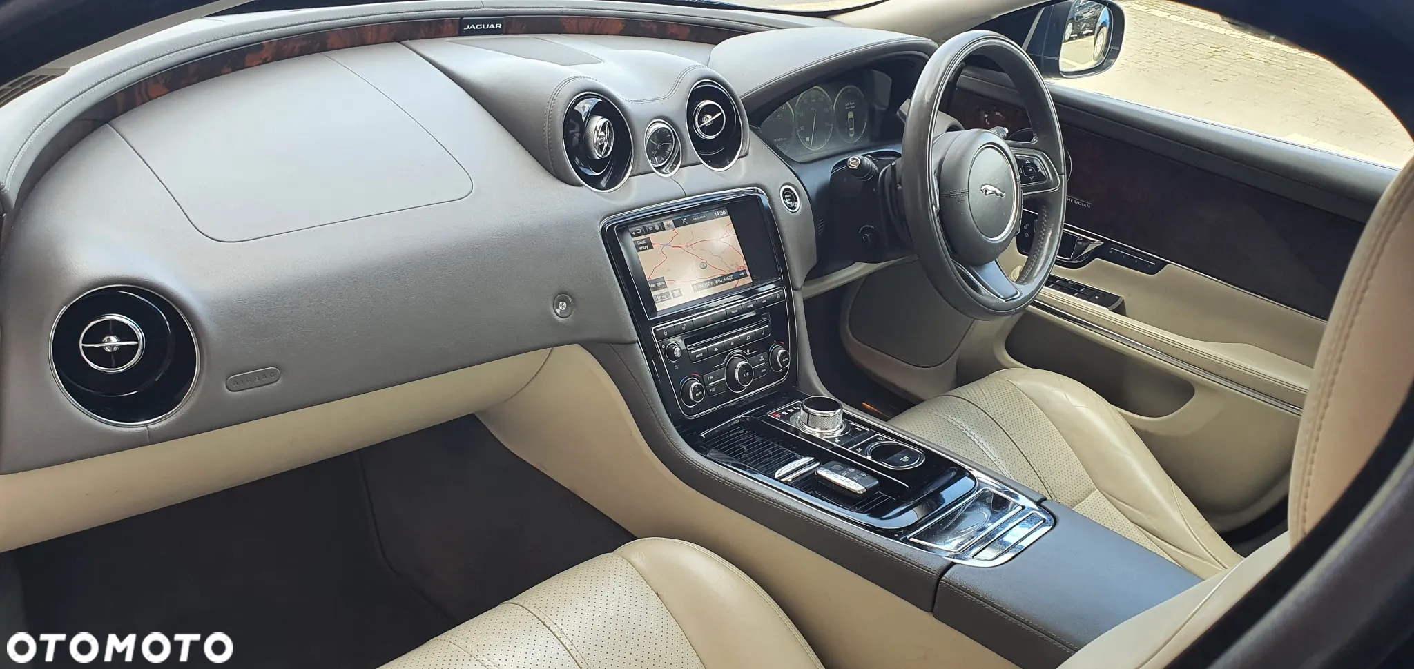 Jaguar XJ 3.0 D V6 Premium Luxury - 19