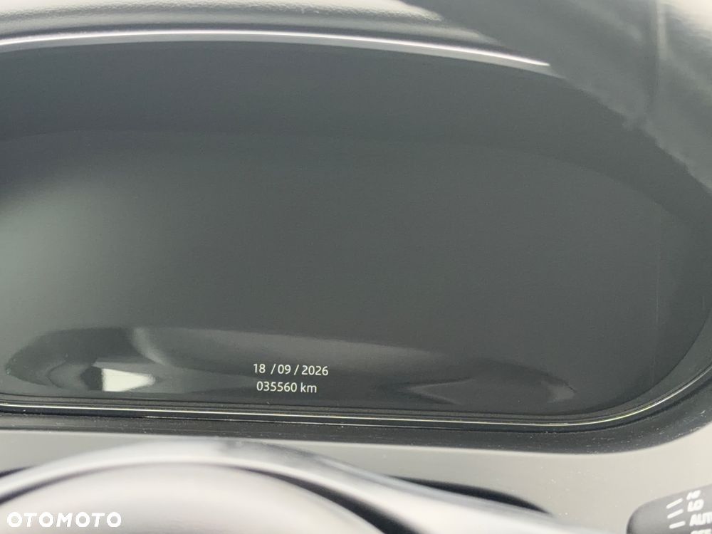 Jaguar E-Pace 2.0 i4D FWD - 9