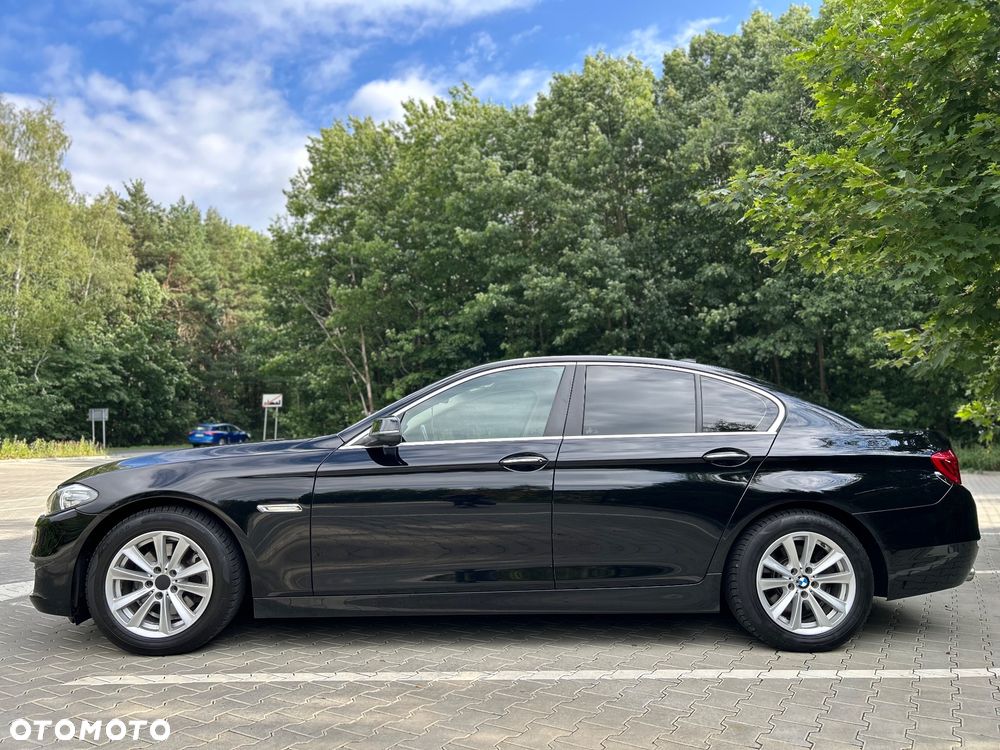 BMW Seria 5 518d Business Edition - 4