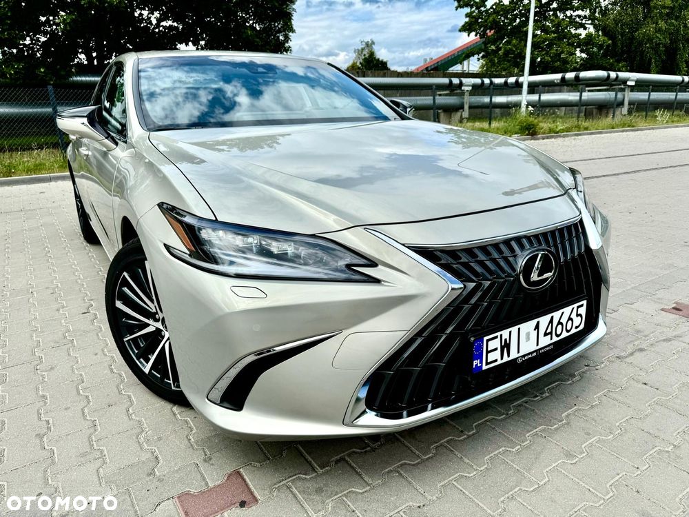 Lexus ES 300h Prestige - 3