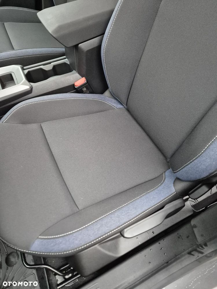 Dacia Duster 1.6 Full Hybrid 140 Journey MMT - 17