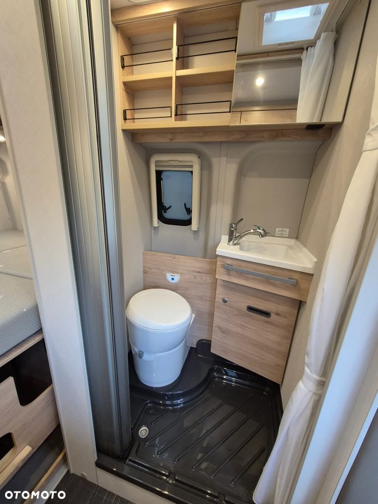 LMC INNOVAN 590 170KM Automat FV23% MAX doposażony zadbany kamper van kampervan - 9