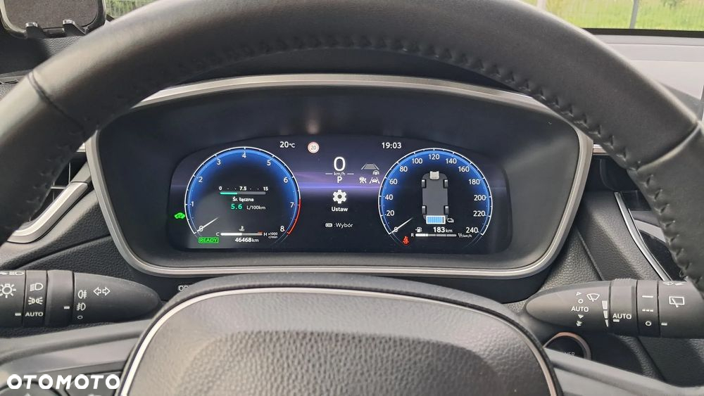 Toyota Corolla Cross - 13