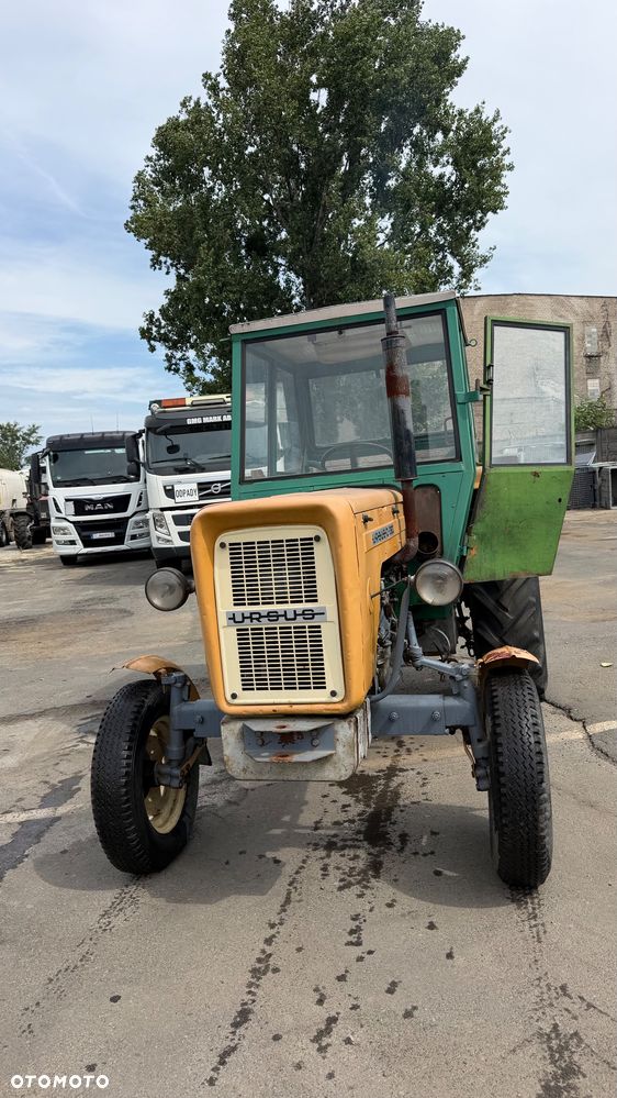 Ursus C360 - 1