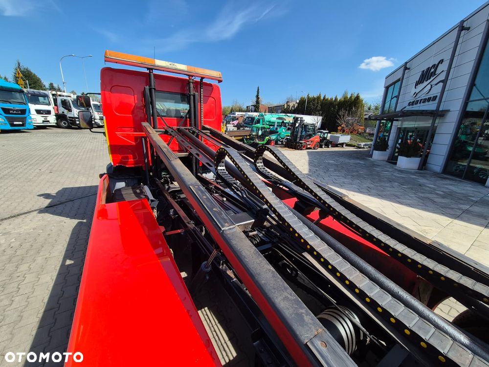 Volvo FL 230 4*2 / POMOC DROGOWA / RUCHOMA PLATFORMA / SERWISOWANY / NOWY SILNIK / BEZWYPADKOWY / 2 WCIĄGARKI / DUŻA KABINA - 39