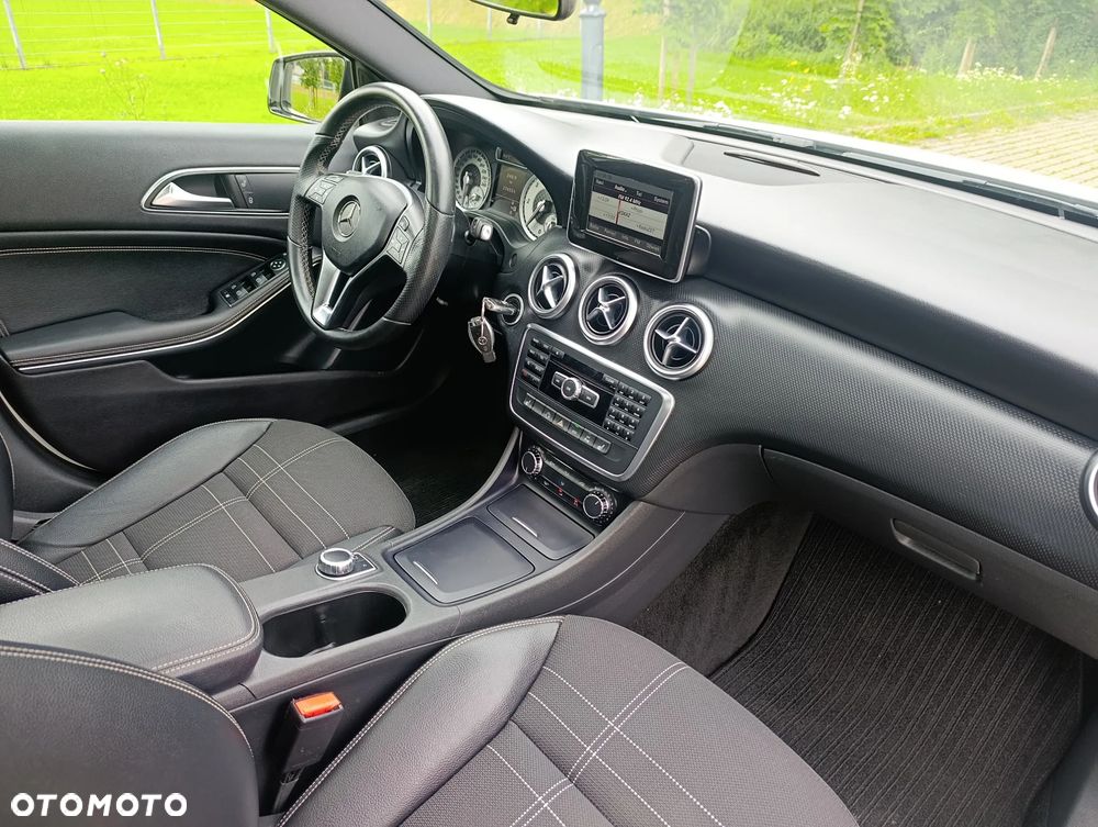 Mercedes-Benz Klasa A 200 CDI (BlueEFFICIENCY) Urban - 20