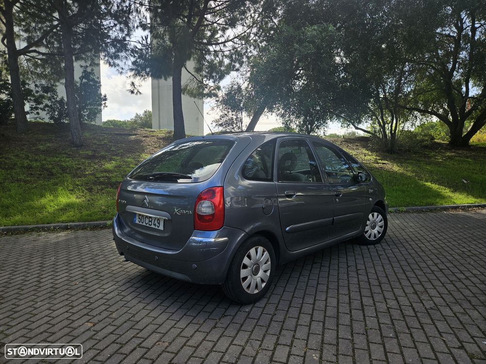 Citroën Xsara Picasso 1.6 HDi Exclusi. - 3