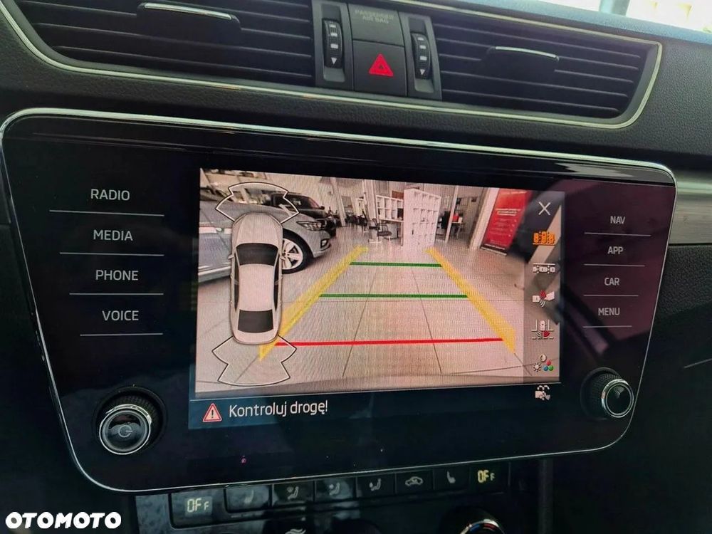 Skoda Superb 2.0 TSI Style DSG - 18