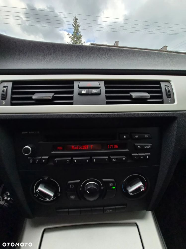 BMW Seria 3 - 29