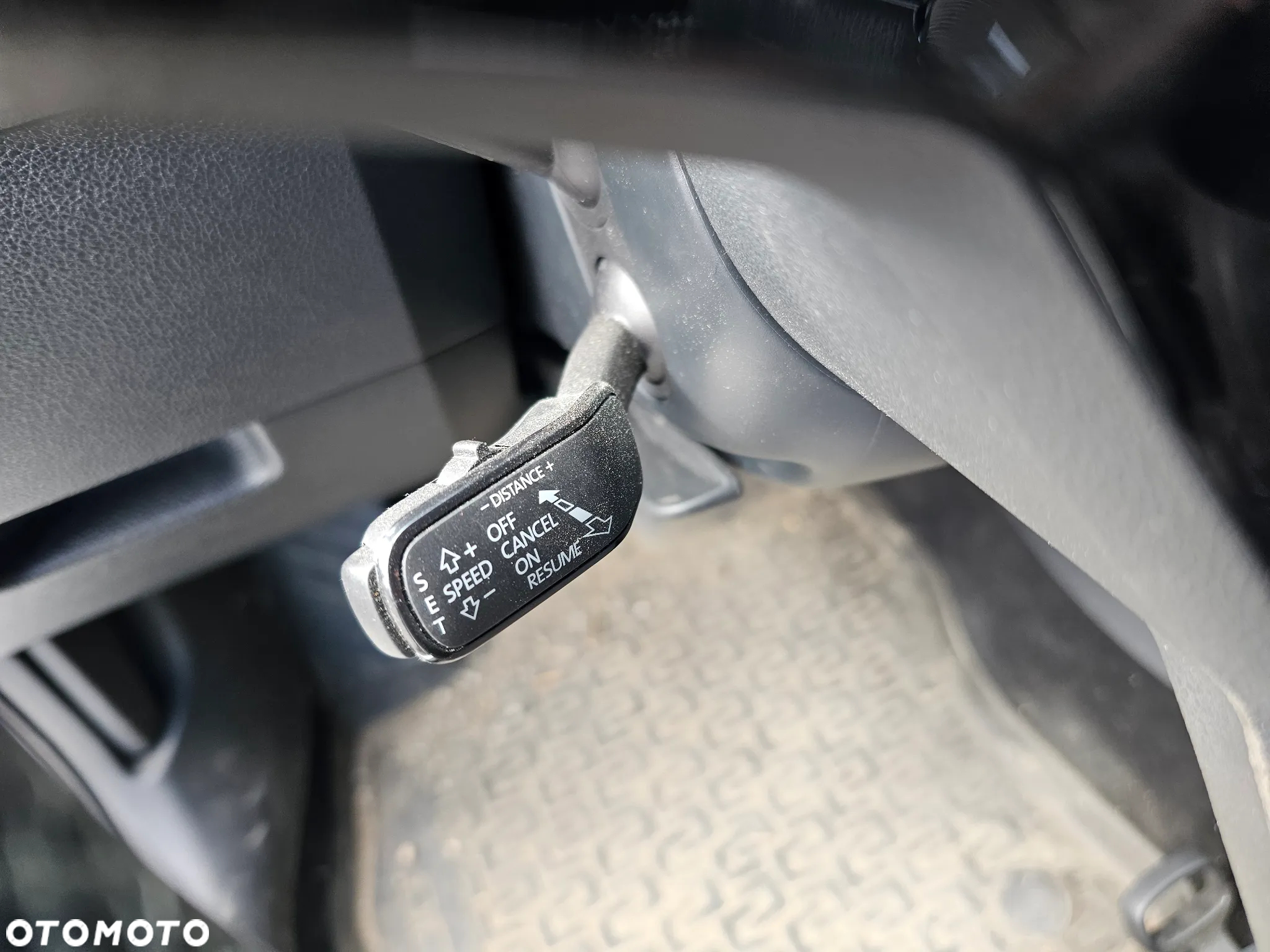 Skoda Octavia 2.0 TDI DSG Style - 29