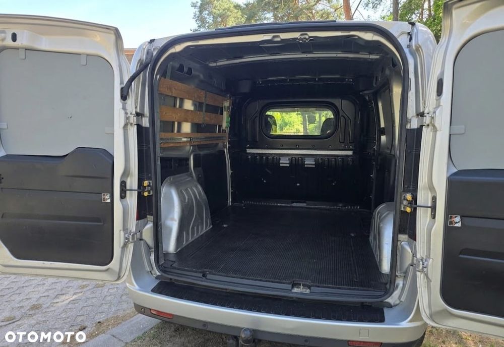 Fiat DOBLO - 17