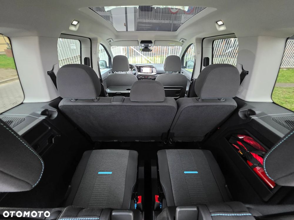 Ford Tourneo Connect 2.0 EcoBlue Active - 27