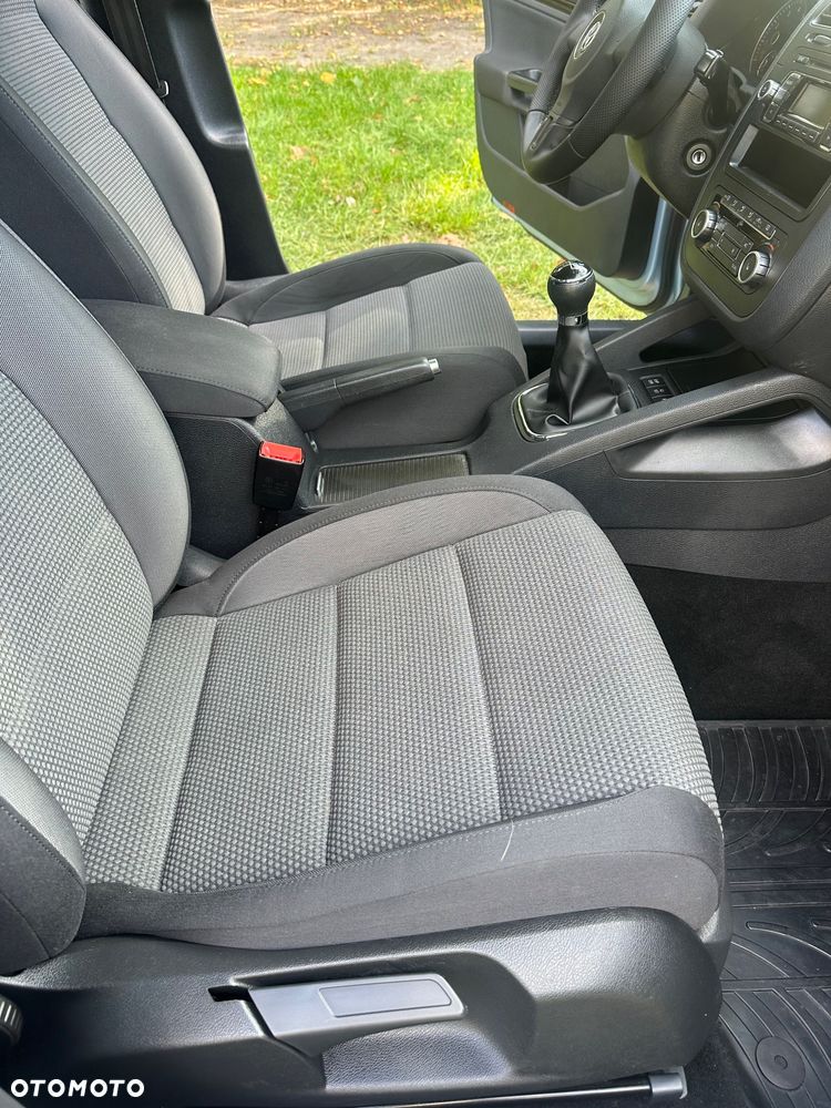 Volkswagen Jetta - 19